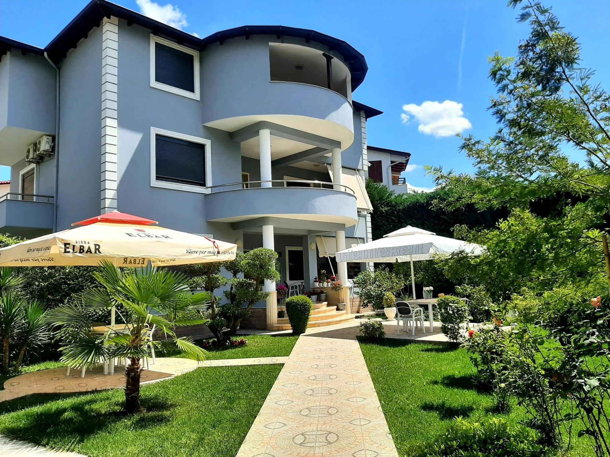 Hotel Vila Arbri Berat Eksteriør billede