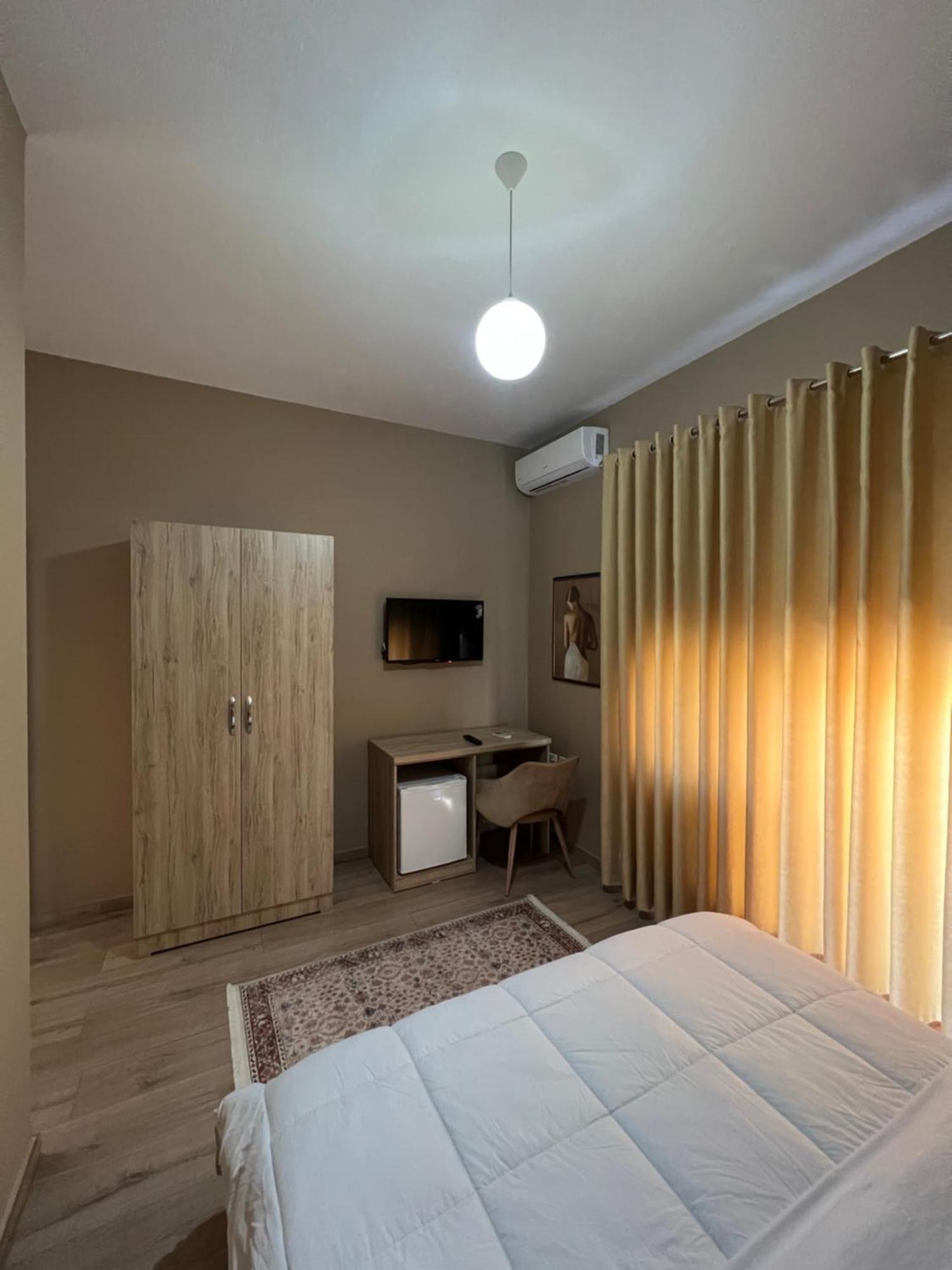 Hotel Vila Arbri Berat Eksteriør billede